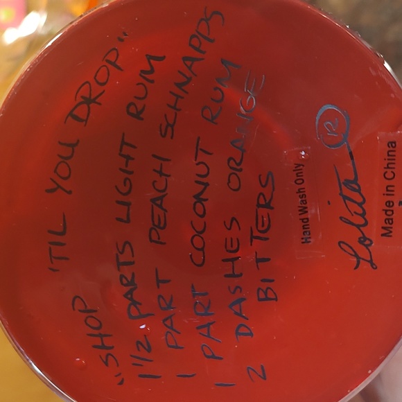 Lolita shop till you drop martini - Picture 2 of 4